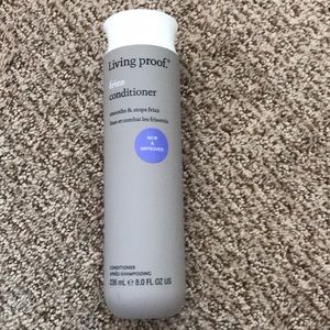 Living Proof no frizz conditioner